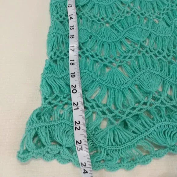 Roz & Ali: Crochet teal sweater. Size small. - Picture 5 of 6